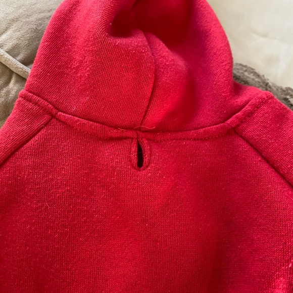 ❤️💕 2 Dog sweatshirts - Picture 3 of 8